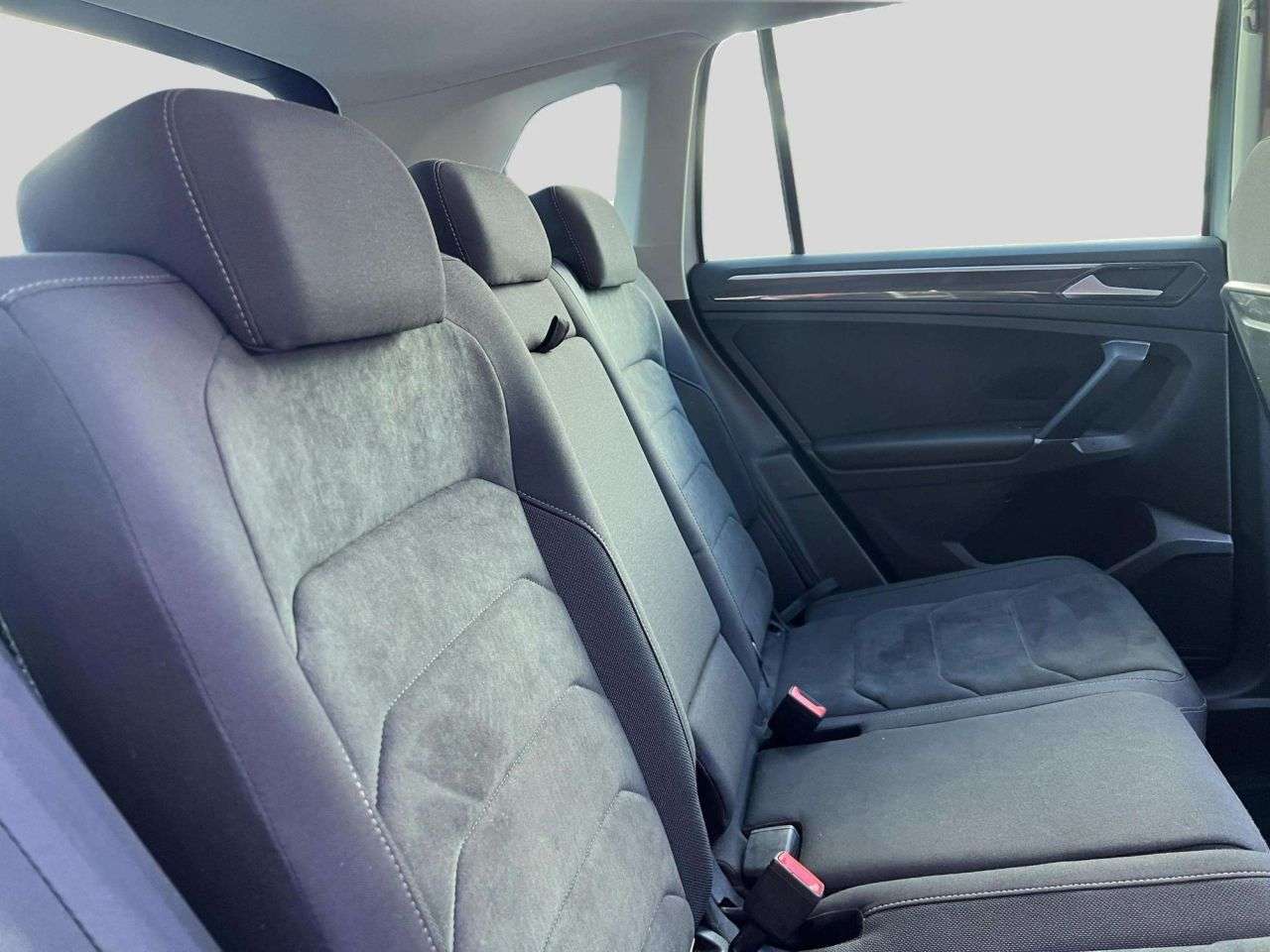 2017 VOLKSWAGEN TIGUAN 2017 VOLKSWAGEN TIGUAN