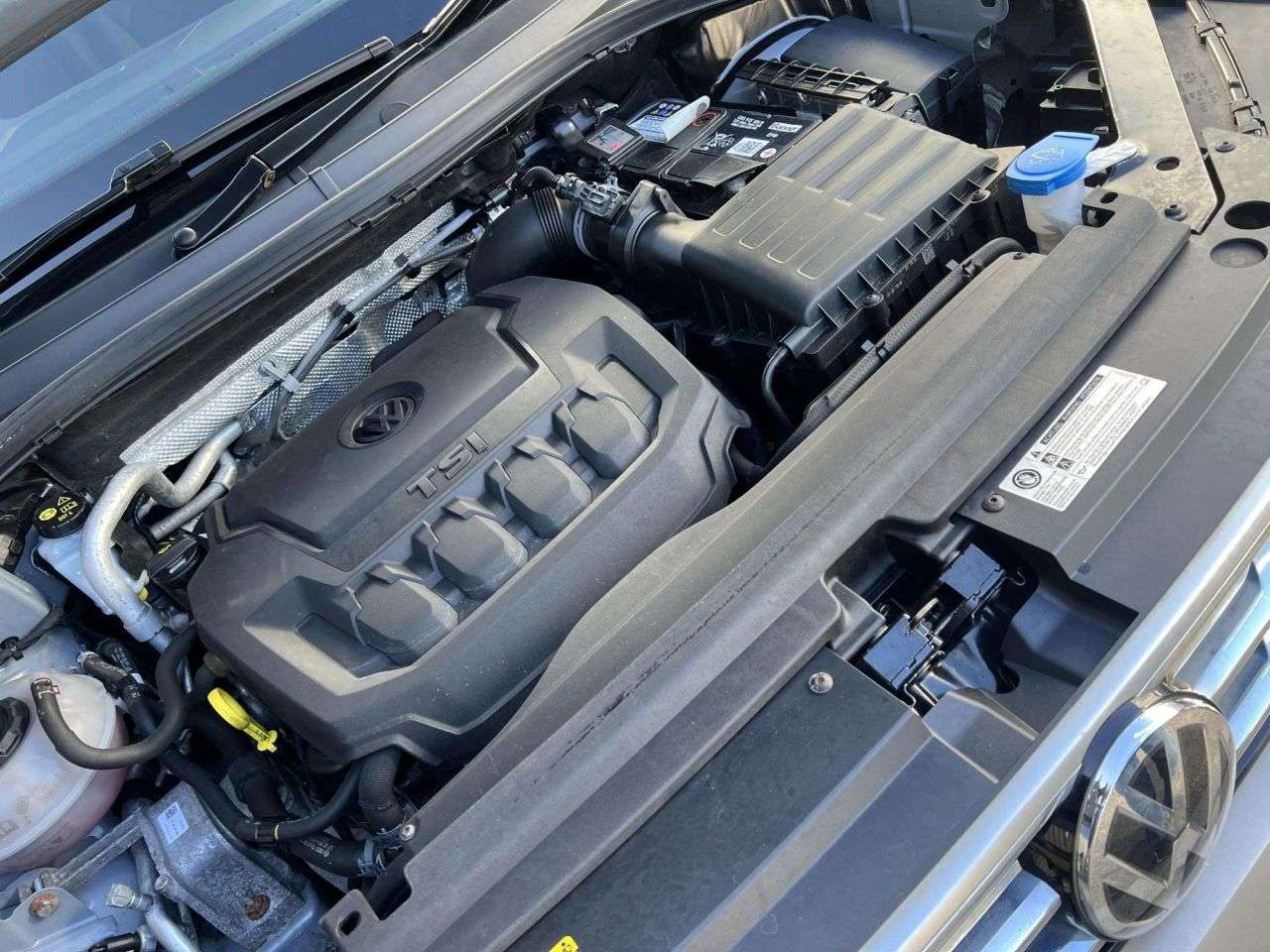 2017 VOLKSWAGEN TIGUAN 2017 VOLKSWAGEN TIGUAN