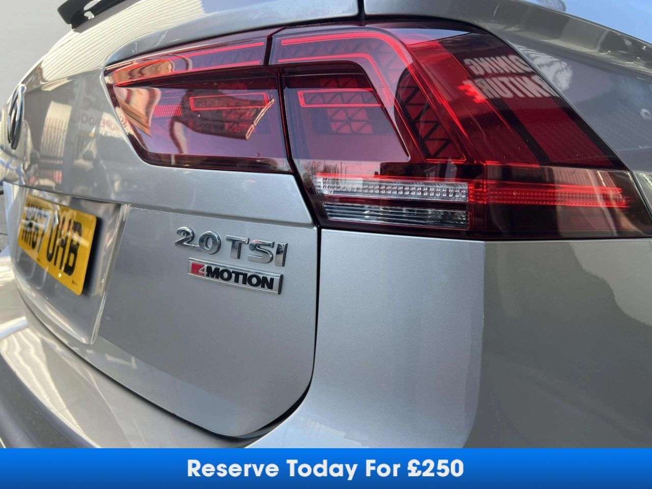 2017 VOLKSWAGEN TIGUAN 2017 VOLKSWAGEN TIGUAN