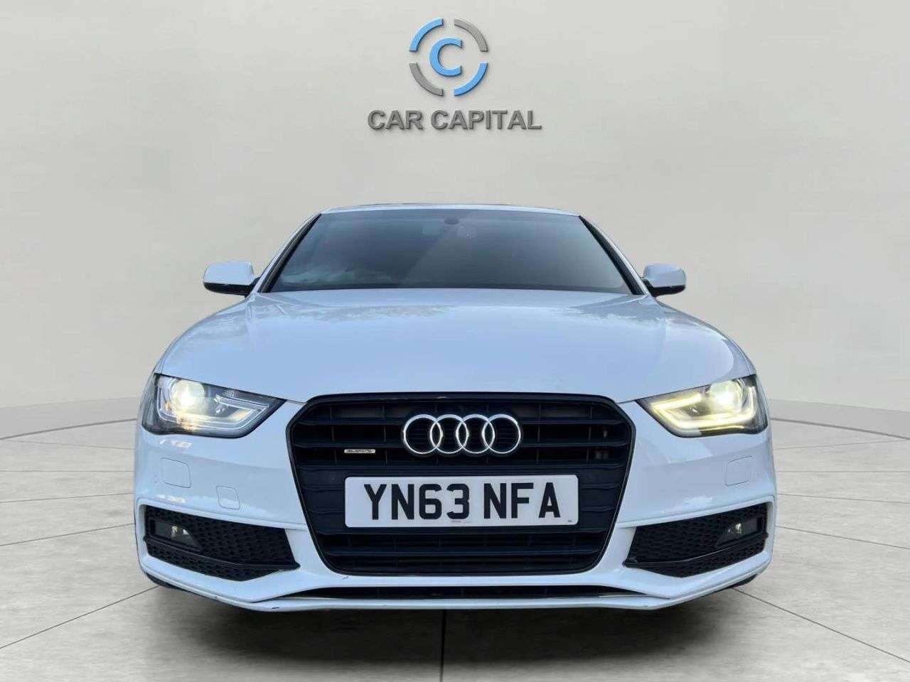 A 2013 AUDI A4 2.0 TFSI Black Edition Saloon 4dr Petrol S Tronic quattro Euro 6 (s/s) (225 A 2013 AUDI A4 2.0 TFSI Black Edition Saloon 4dr Petrol S Tronic quattro Euro 6 (s/s) (225