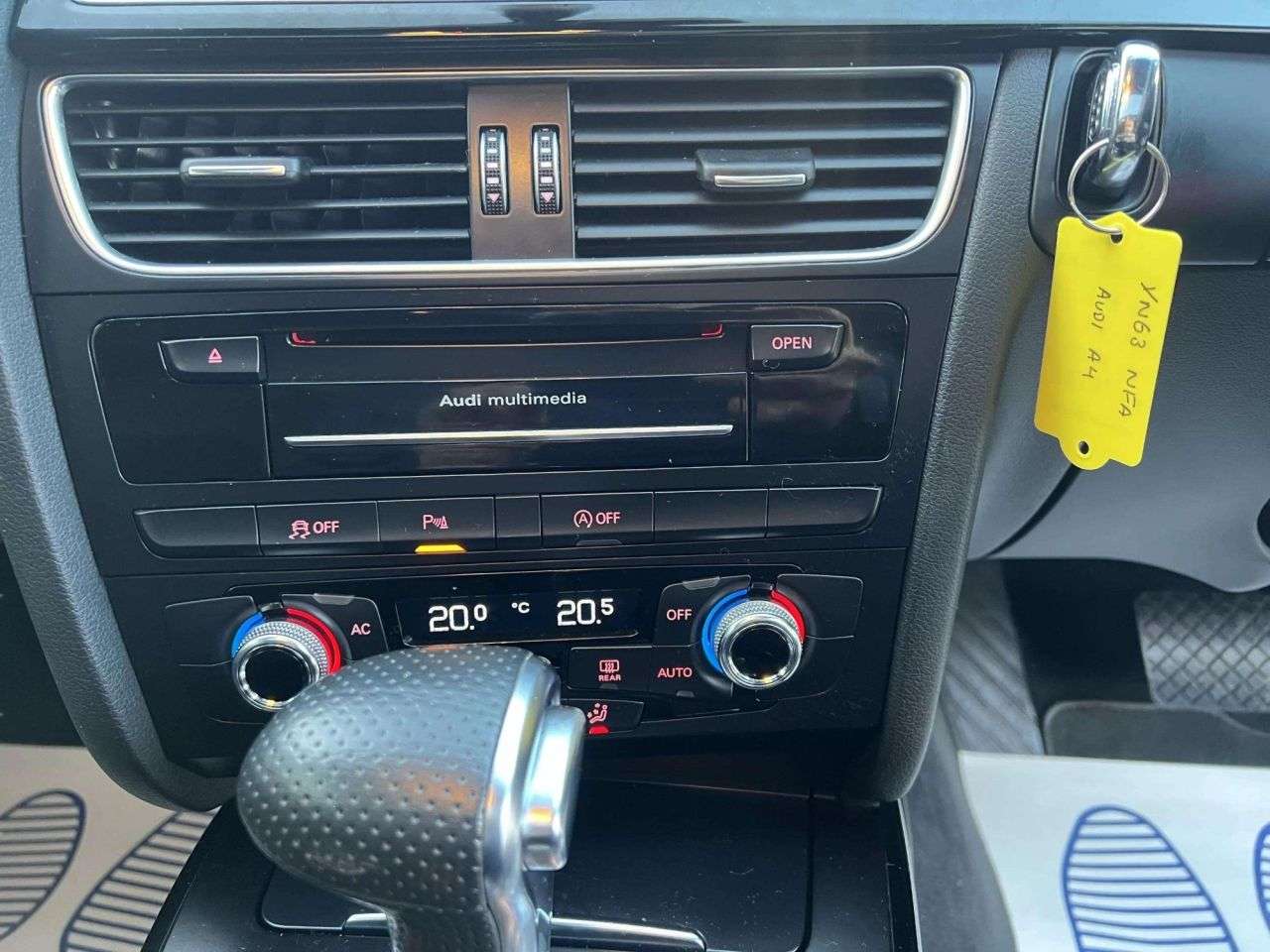 2013 AUDI A4 2013 AUDI A4