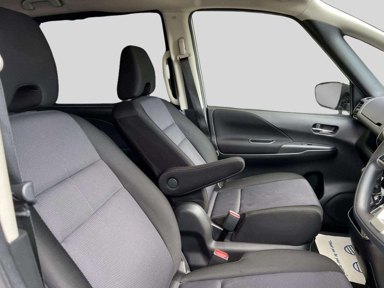 2022 NISSAN SERENA 2022 NISSAN SERENA