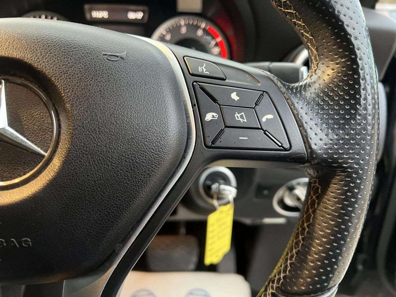 2013 MERCEDES-BENZ A CLASS 2013 MERCEDES-BENZ A CLASS