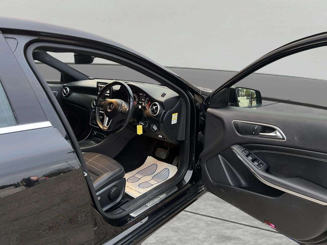 2013 MERCEDES-BENZ A CLASS 2013 MERCEDES-BENZ A CLASS