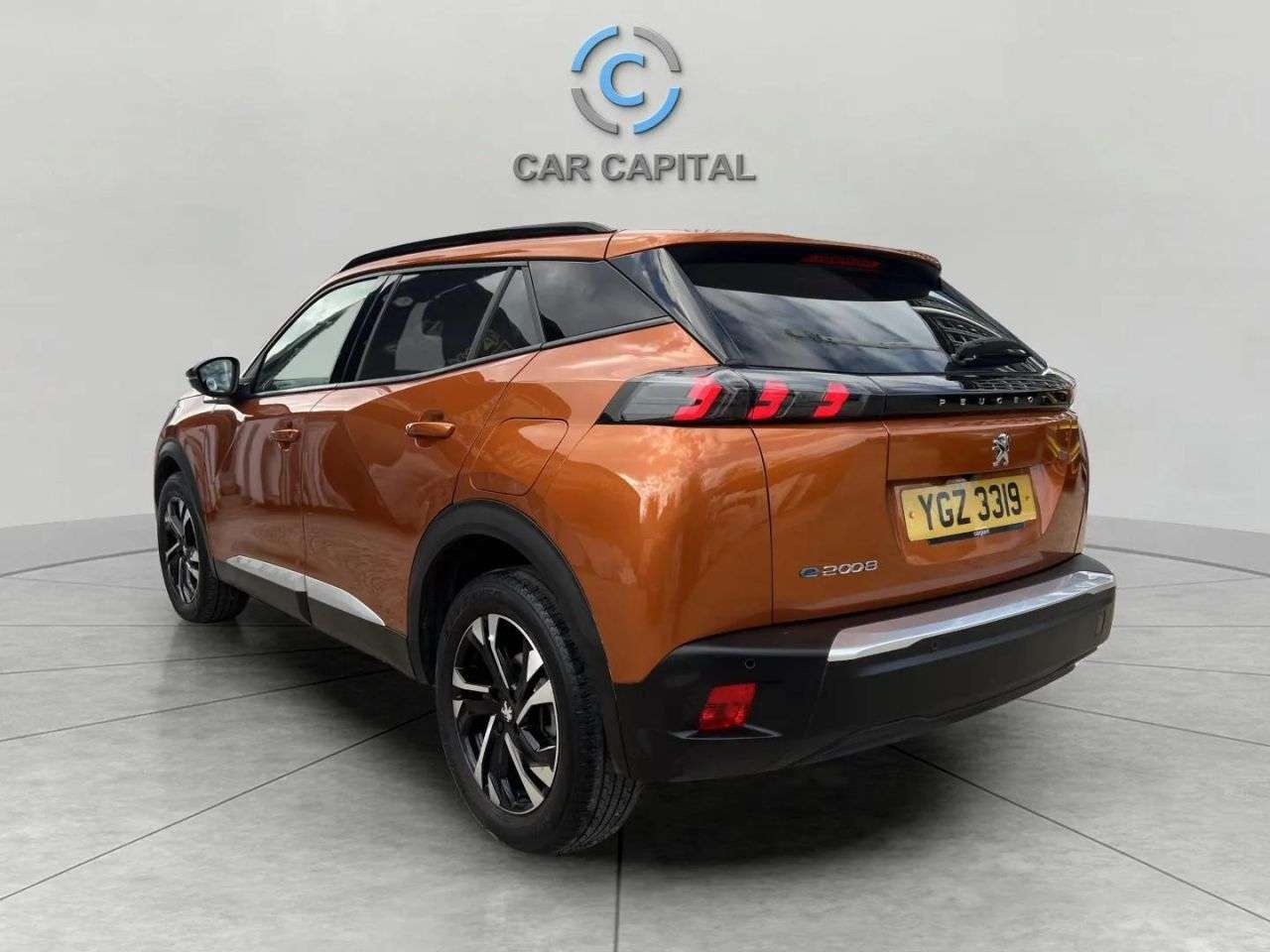 2022 PEUGEOT E-2008 2022 PEUGEOT E-2008