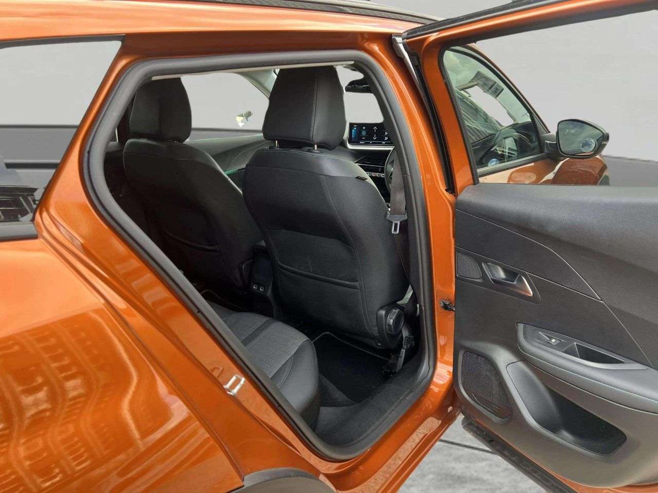 2022 PEUGEOT E-2008 2022 PEUGEOT E-2008