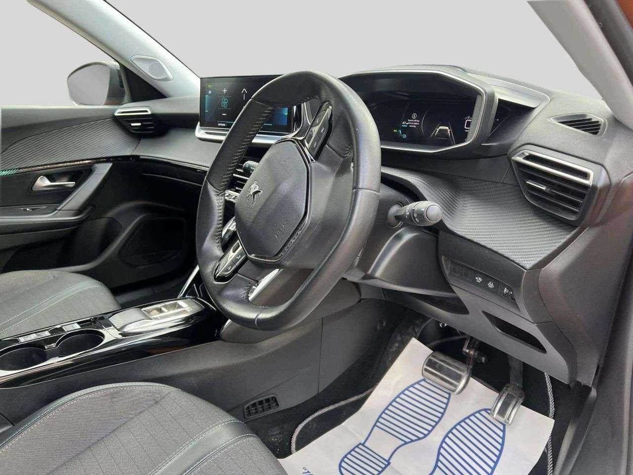 2022 PEUGEOT E-2008 2022 PEUGEOT E-2008