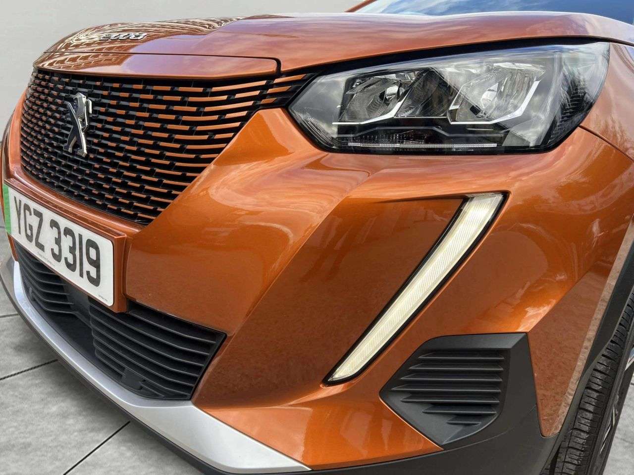 2022 PEUGEOT E-2008 2022 PEUGEOT E-2008