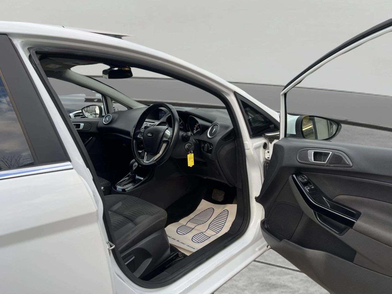 2017 FORD FIESTA 2017 FORD FIESTA