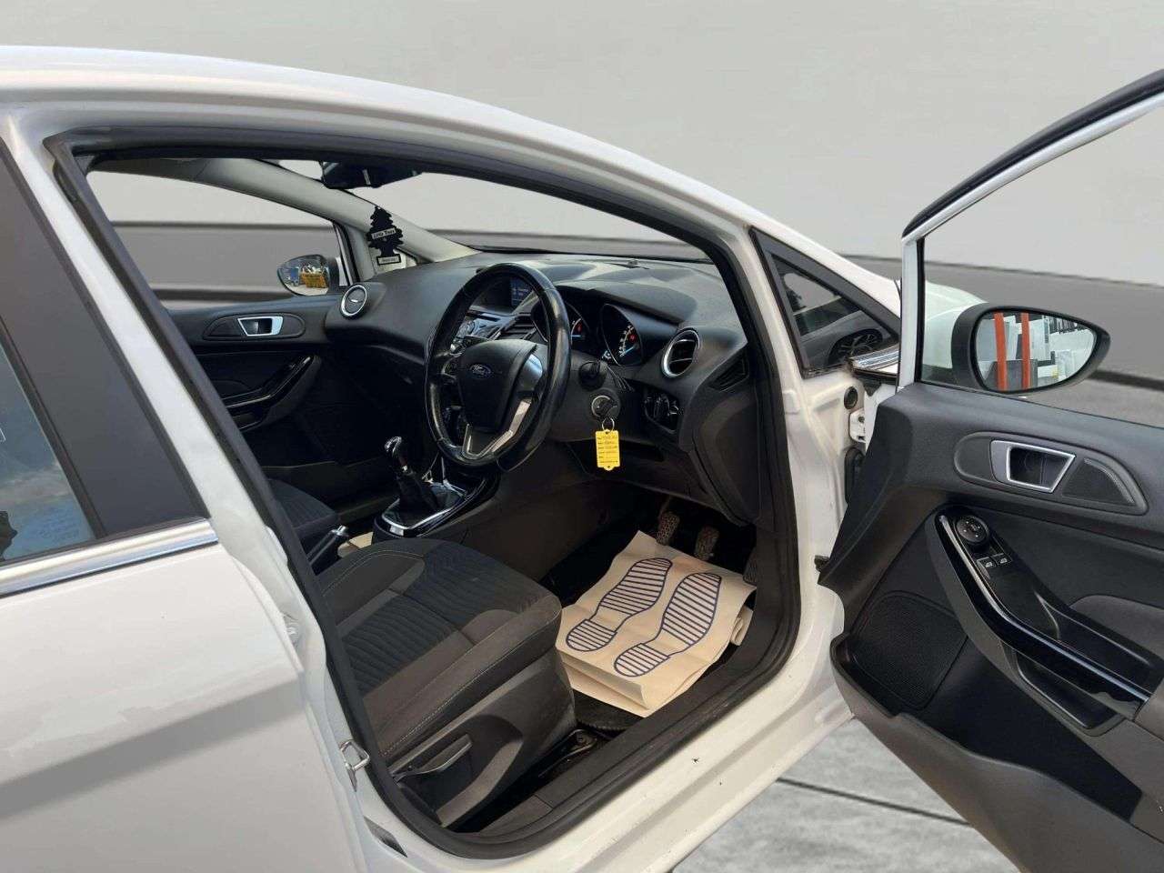 2016 FORD FIESTA 2016 FORD FIESTA