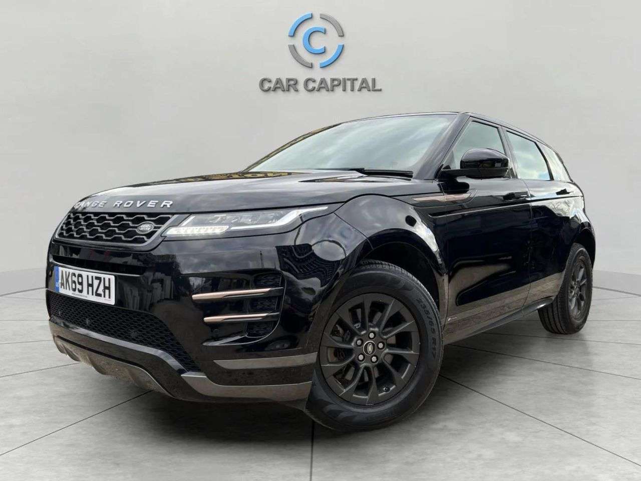 A 2019 LAND ROVER RANGE ROVER EVOQUE 2.0 P200 MHEV R-Dynamic SUV 5dr Petrol Auto 4WD Euro 6 (s/s) (200 ps) WARRA A 2019 LAND ROVER RANGE ROVER EVOQUE 2.0 P200 MHEV R-Dynamic SUV 5dr Petrol Auto 4WD Euro 6 (s/s) (200 ps) WARRA