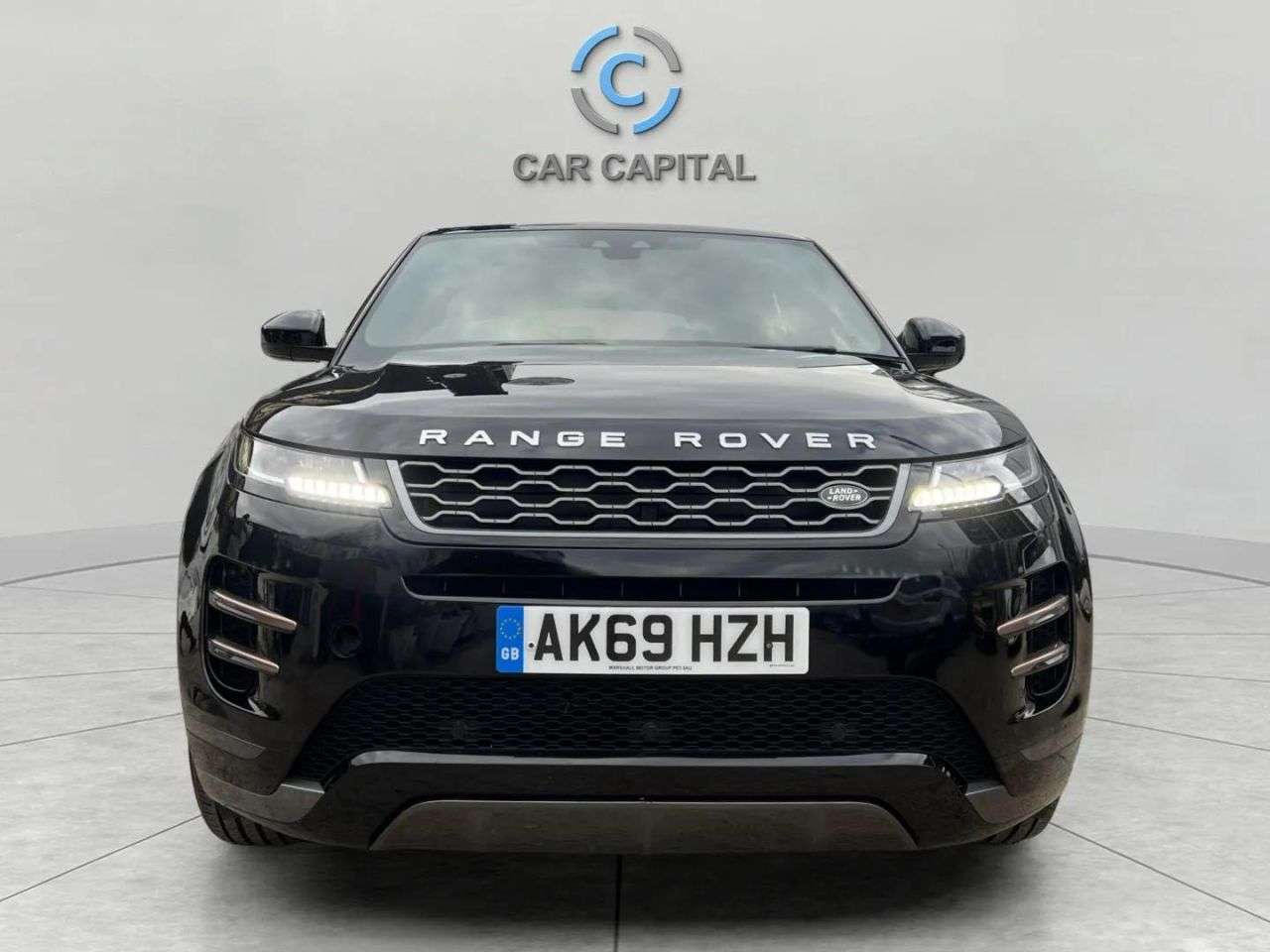 A 2019 LAND ROVER RANGE ROVER EVOQUE 2.0 P200 MHEV R-Dynamic SUV 5dr Petrol Auto 4WD Euro 6 (s/s) (200 ps) WARRA A 2019 LAND ROVER RANGE ROVER EVOQUE 2.0 P200 MHEV R-Dynamic SUV 5dr Petrol Auto 4WD Euro 6 (s/s) (200 ps) WARRA