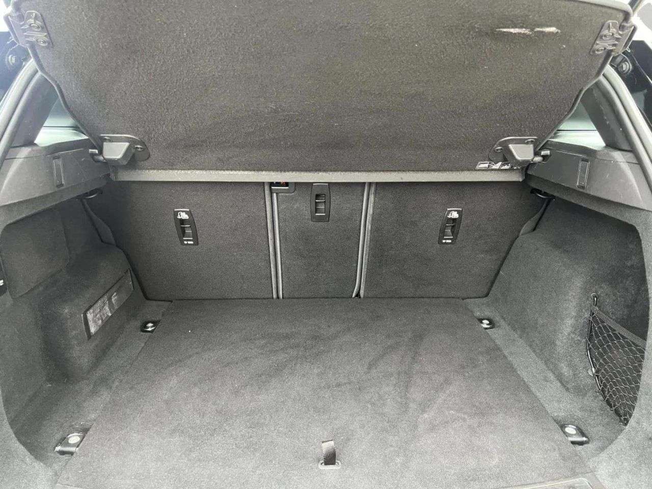 2019 LAND ROVER RANGE ROVER EVOQUE 2019 LAND ROVER RANGE ROVER EVOQUE