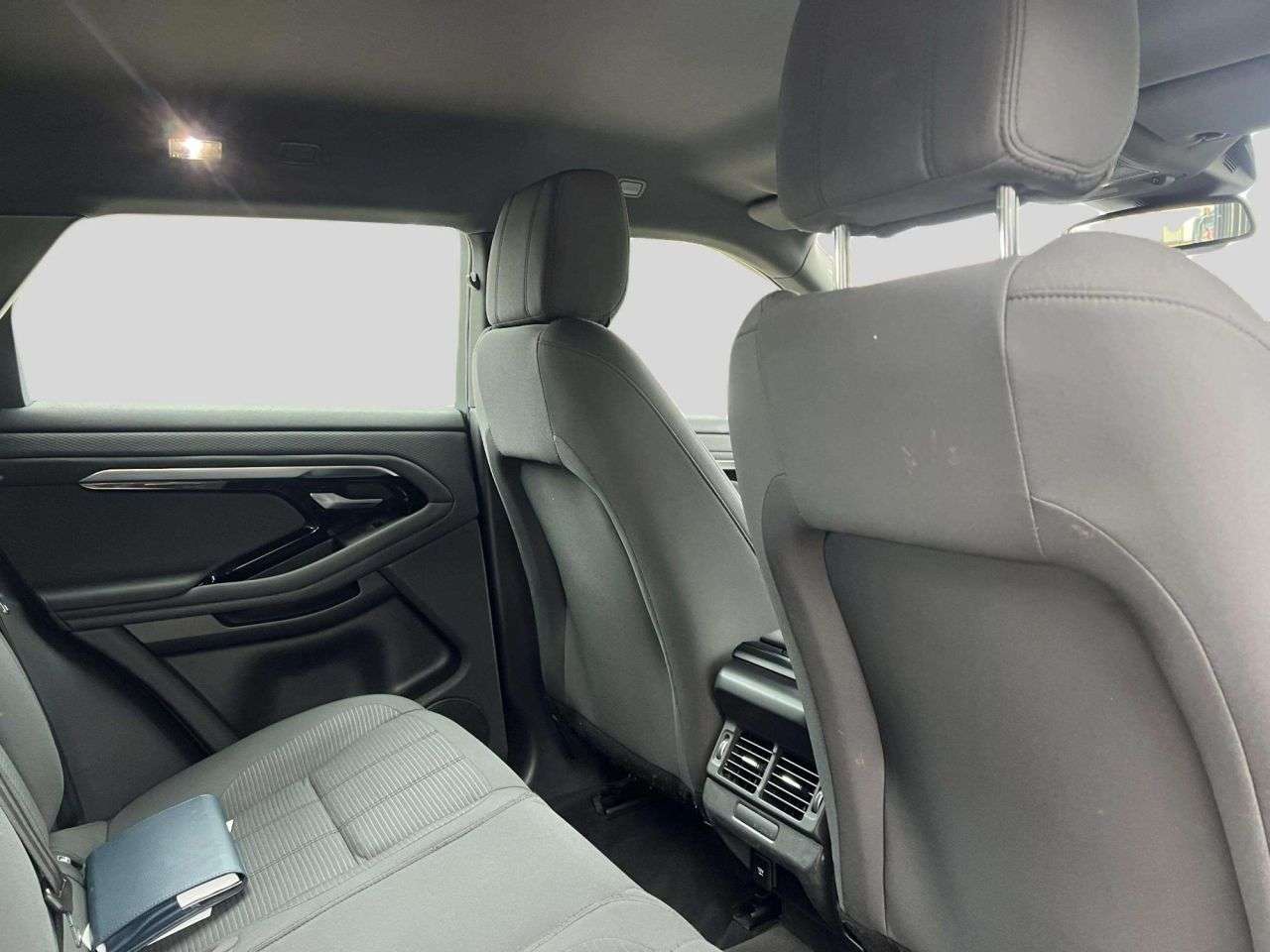 2019 LAND ROVER RANGE ROVER EVOQUE 2019 LAND ROVER RANGE ROVER EVOQUE