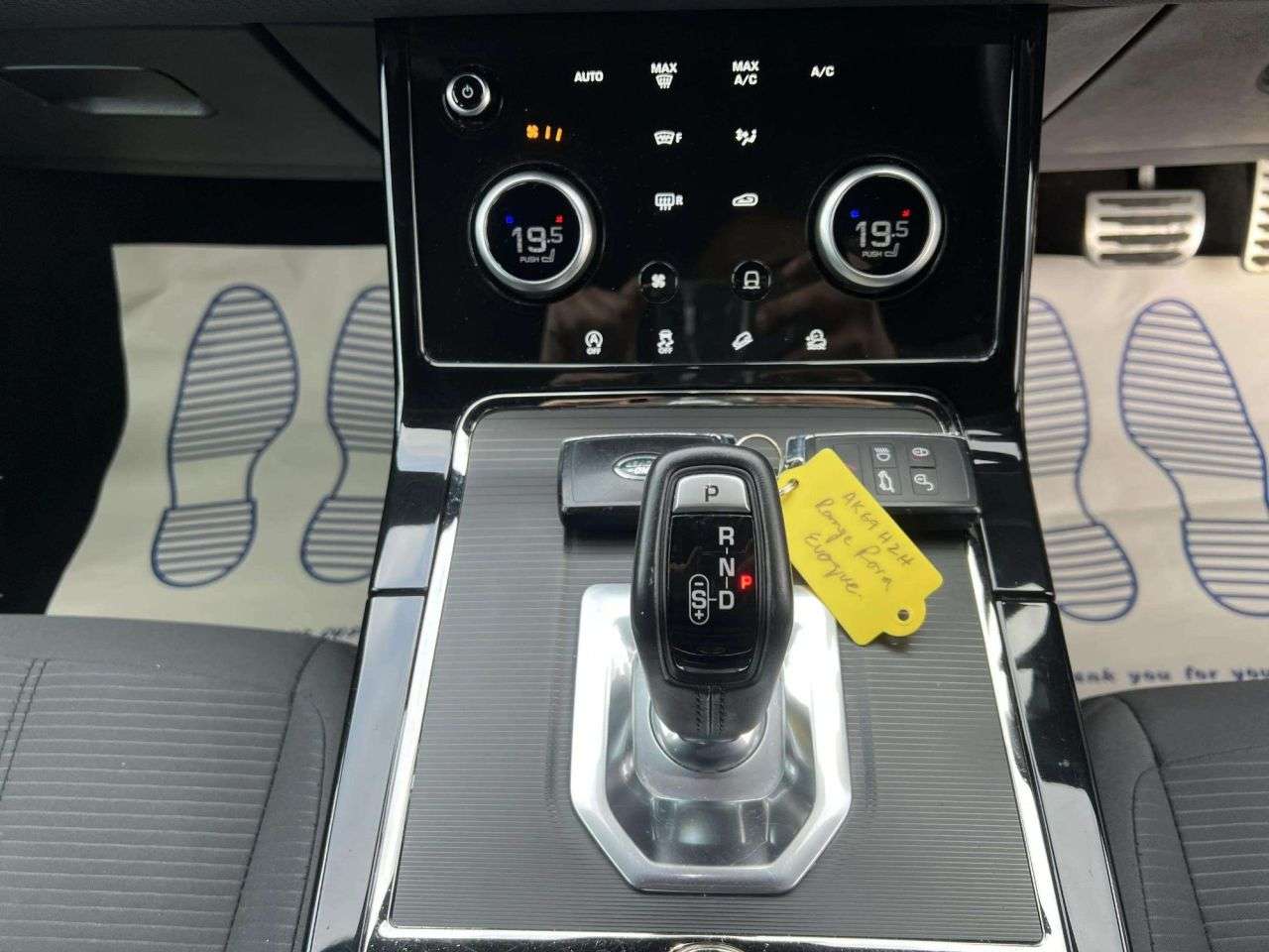 2019 LAND ROVER RANGE ROVER EVOQUE 2019 LAND ROVER RANGE ROVER EVOQUE