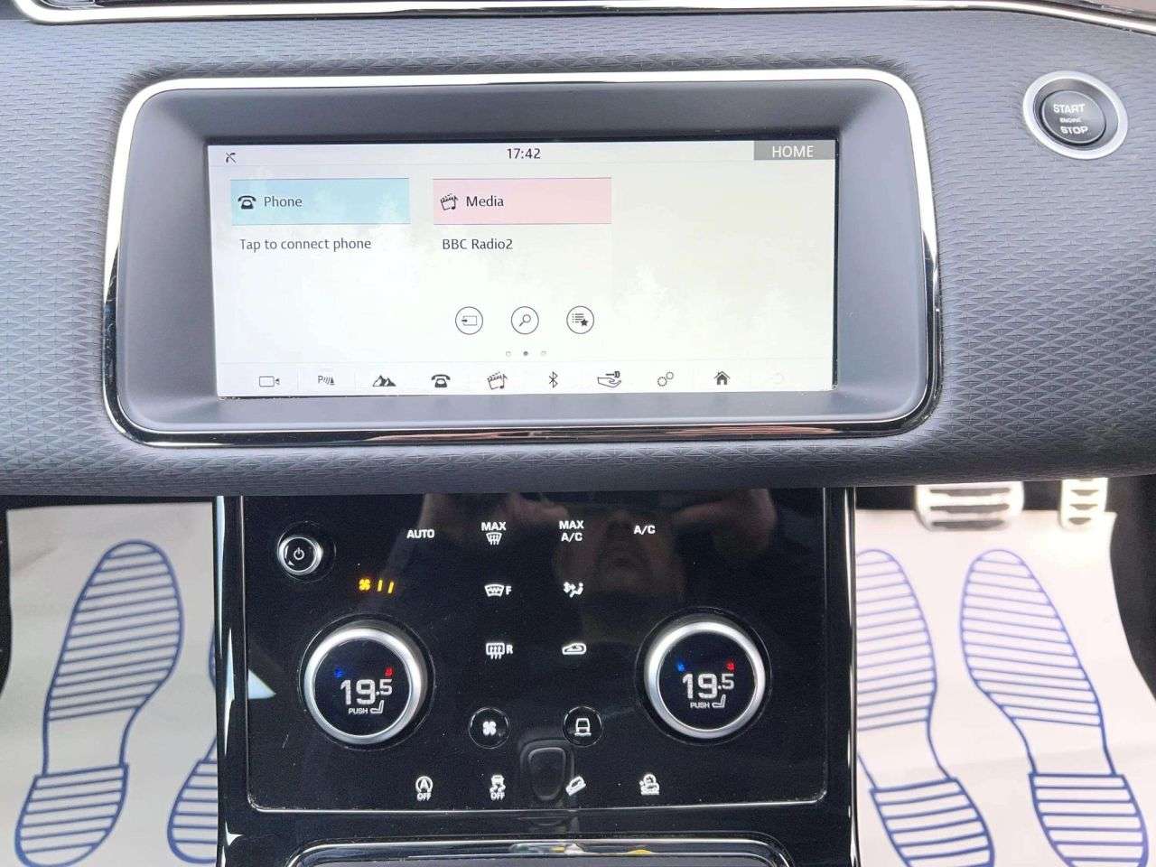 2019 LAND ROVER RANGE ROVER EVOQUE 2019 LAND ROVER RANGE ROVER EVOQUE