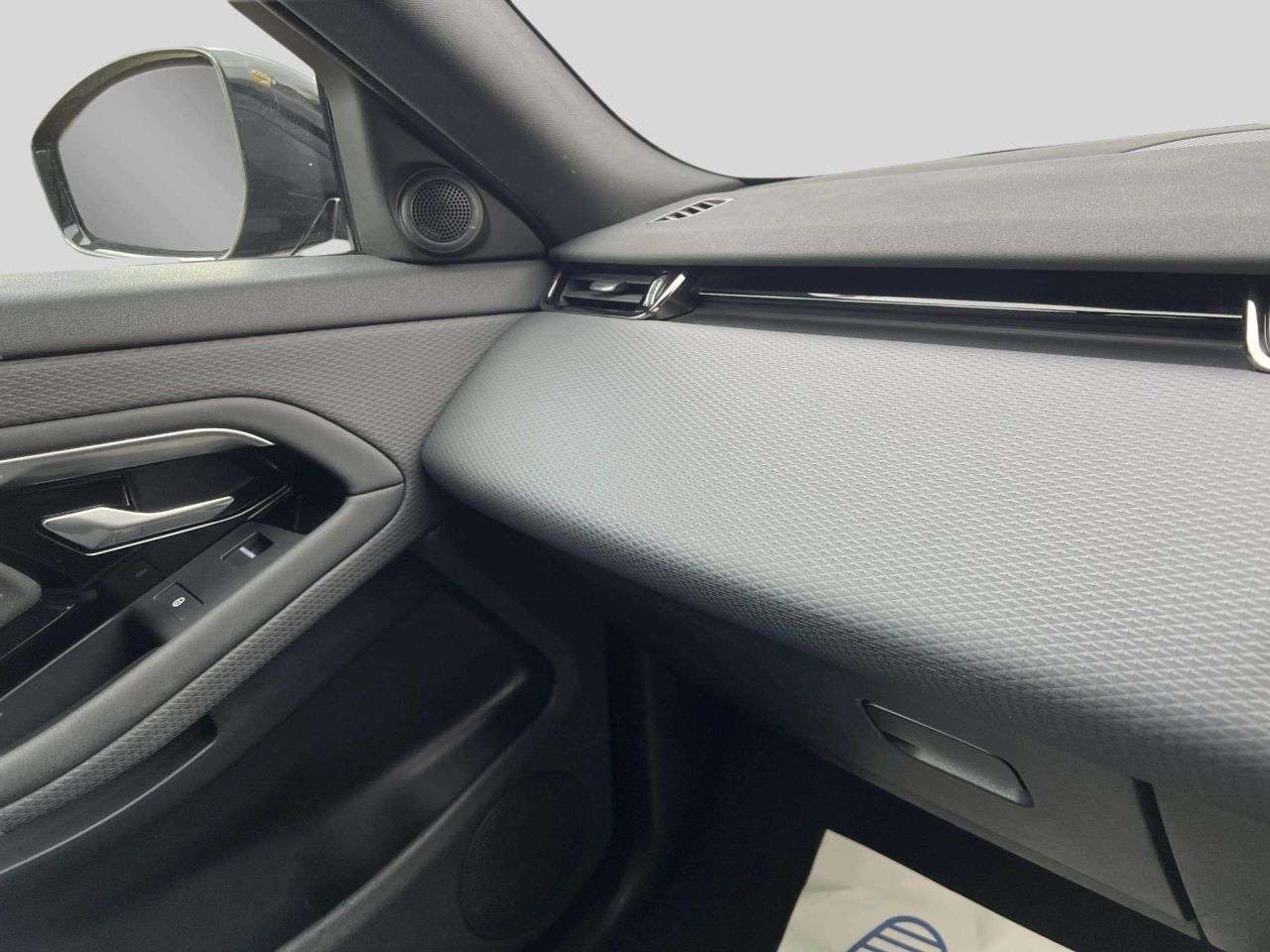 2019 LAND ROVER RANGE ROVER EVOQUE 2019 LAND ROVER RANGE ROVER EVOQUE