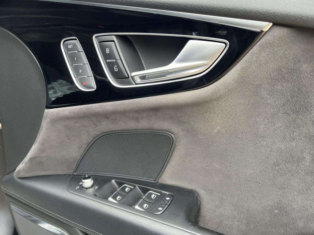 2017 AUDI RS7 2017 AUDI RS7