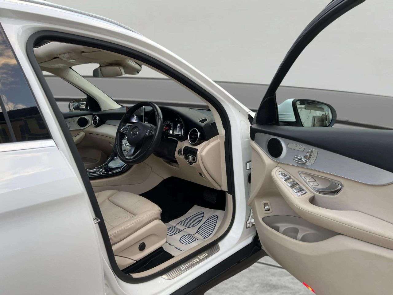 2017 MERCEDES-BENZ GLC 2017 MERCEDES-BENZ GLC