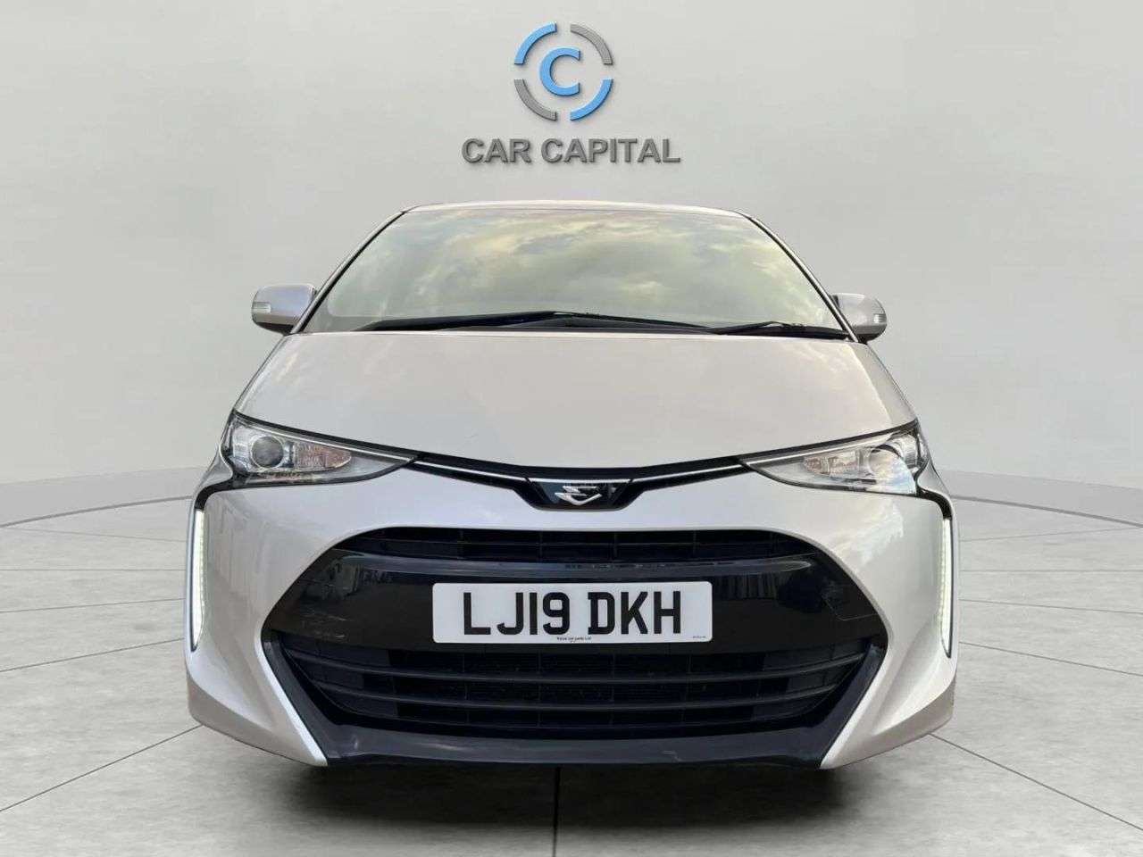 A 2019 TOYOTA ESTIMA 2.4 CVT PETROL 8 SEATS 240 S AERAS SATNAV+HPI CLEAR+2 KEYS+WARRANTY+ A 2019 TOYOTA ESTIMA 2.4 CVT PETROL 8 SEATS 240 S AERAS SATNAV+HPI CLEAR+2 KEYS+WARRANTY+