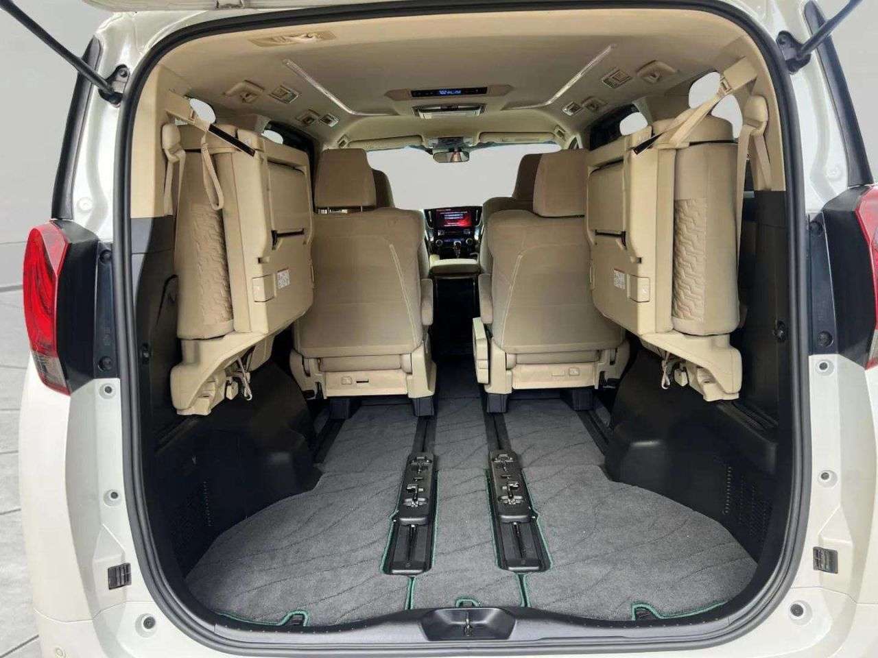 2017 TOYOTA ALPHARD 2017 TOYOTA ALPHARD