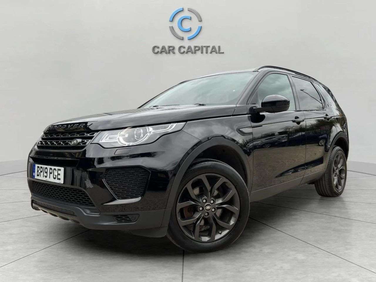 A 2019 LAND ROVER DISCOVERY SPORT 2.0 TD4 Landmark SUV 5dr Diesel Auto 4WD Euro 6 (s/s) (180 ps) WARRANTY+HPI A 2019 LAND ROVER DISCOVERY SPORT 2.0 TD4 Landmark SUV 5dr Diesel Auto 4WD Euro 6 (s/s) (180 ps) WARRANTY+HPI