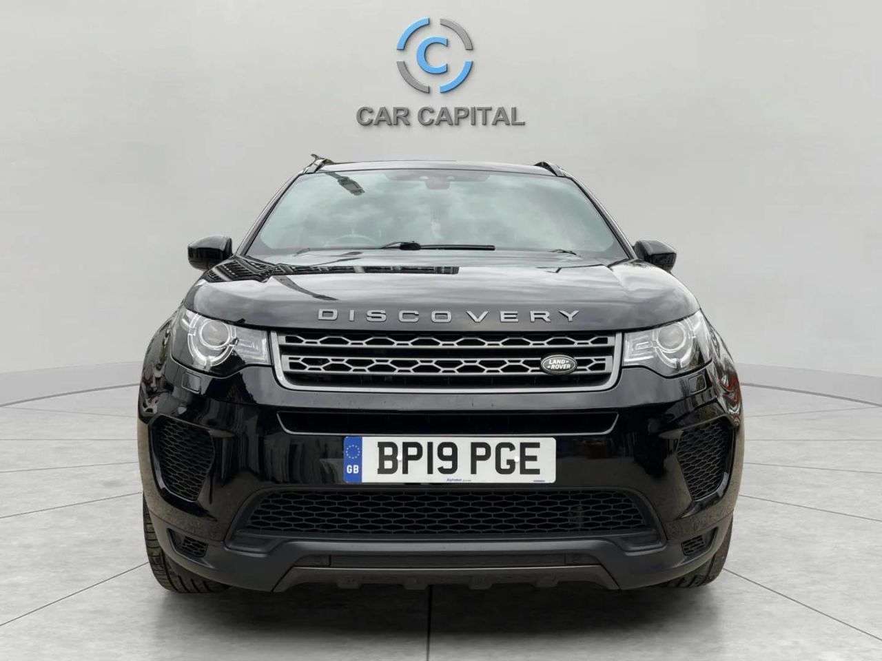 A 2019 LAND ROVER DISCOVERY SPORT 2.0 TD4 Landmark SUV 5dr Diesel Auto 4WD Euro 6 (s/s) (180 ps) WARRANTY+HPI A 2019 LAND ROVER DISCOVERY SPORT 2.0 TD4 Landmark SUV 5dr Diesel Auto 4WD Euro 6 (s/s) (180 ps) WARRANTY+HPI
