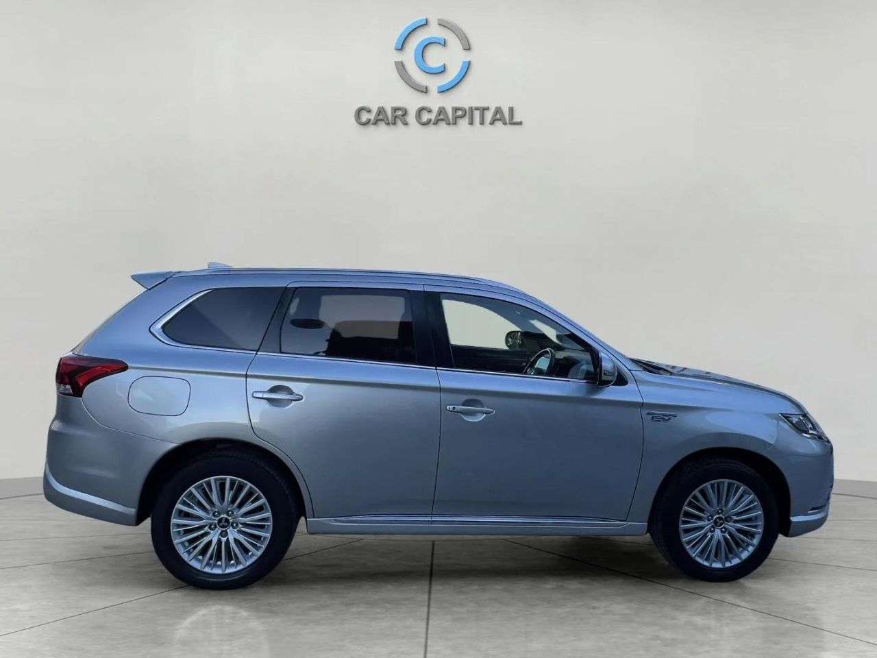 2019 MITSUBISHI OUTLANDER 2019 MITSUBISHI OUTLANDER