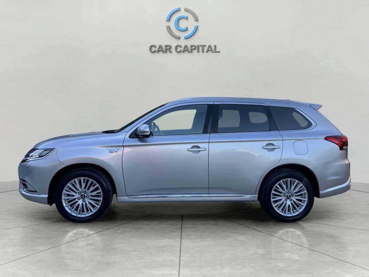 2019 MITSUBISHI OUTLANDER 2019 MITSUBISHI OUTLANDER