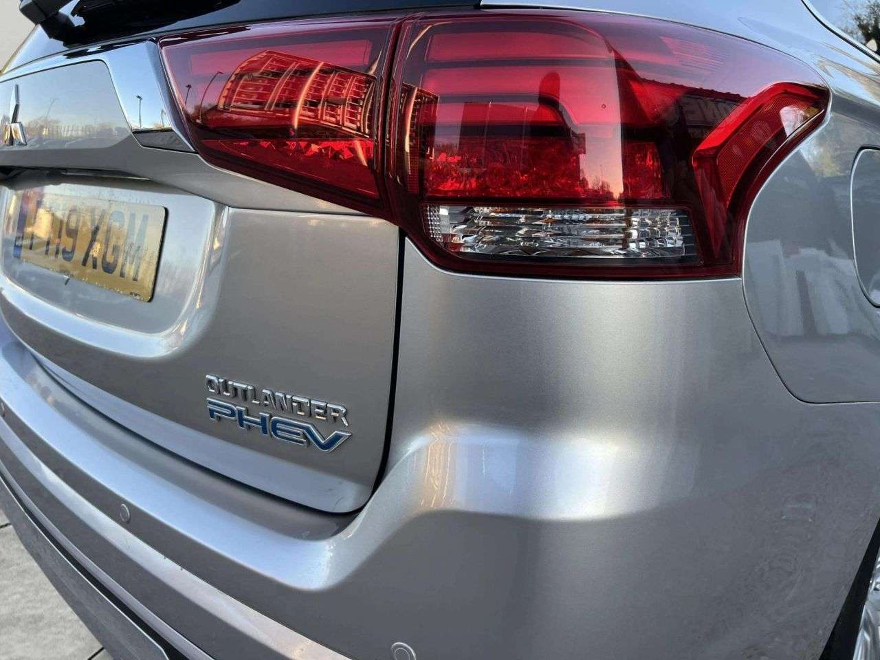 2019 MITSUBISHI OUTLANDER 2019 MITSUBISHI OUTLANDER