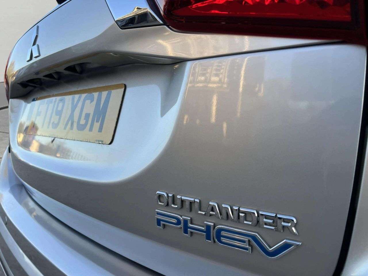 2019 MITSUBISHI OUTLANDER 2019 MITSUBISHI OUTLANDER