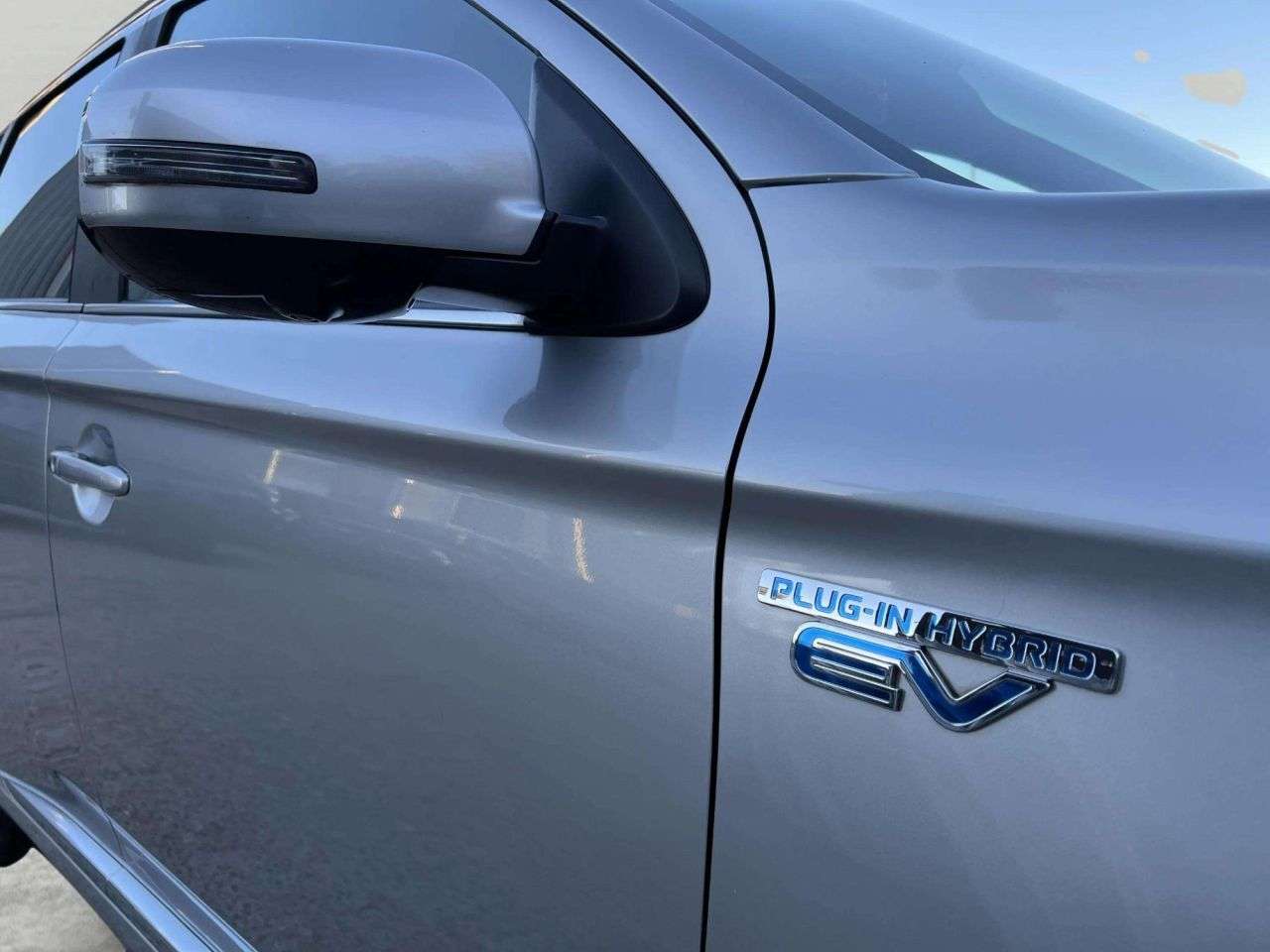 2019 MITSUBISHI OUTLANDER 2019 MITSUBISHI OUTLANDER