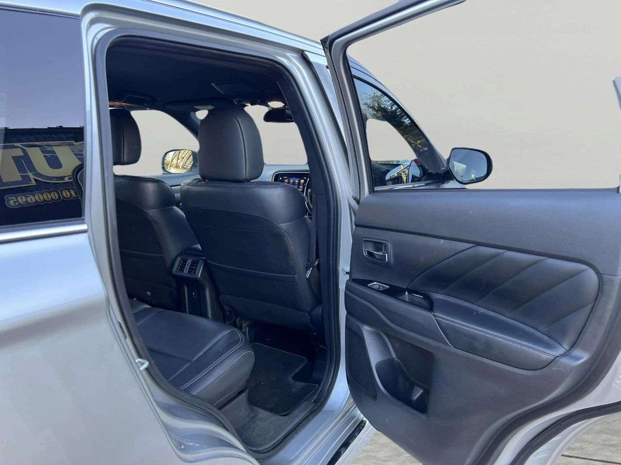 2019 MITSUBISHI OUTLANDER 2019 MITSUBISHI OUTLANDER