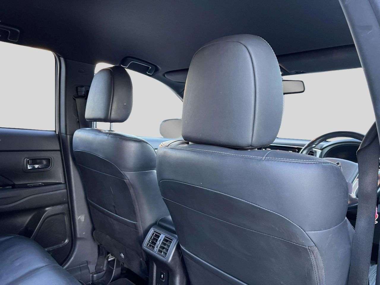 2019 MITSUBISHI OUTLANDER 2019 MITSUBISHI OUTLANDER