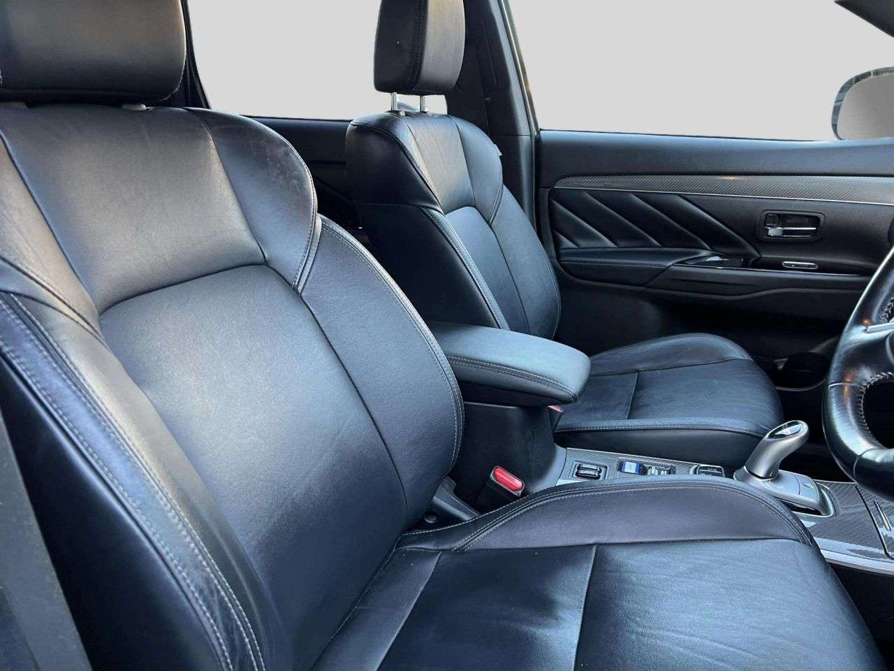 2019 MITSUBISHI OUTLANDER 2019 MITSUBISHI OUTLANDER