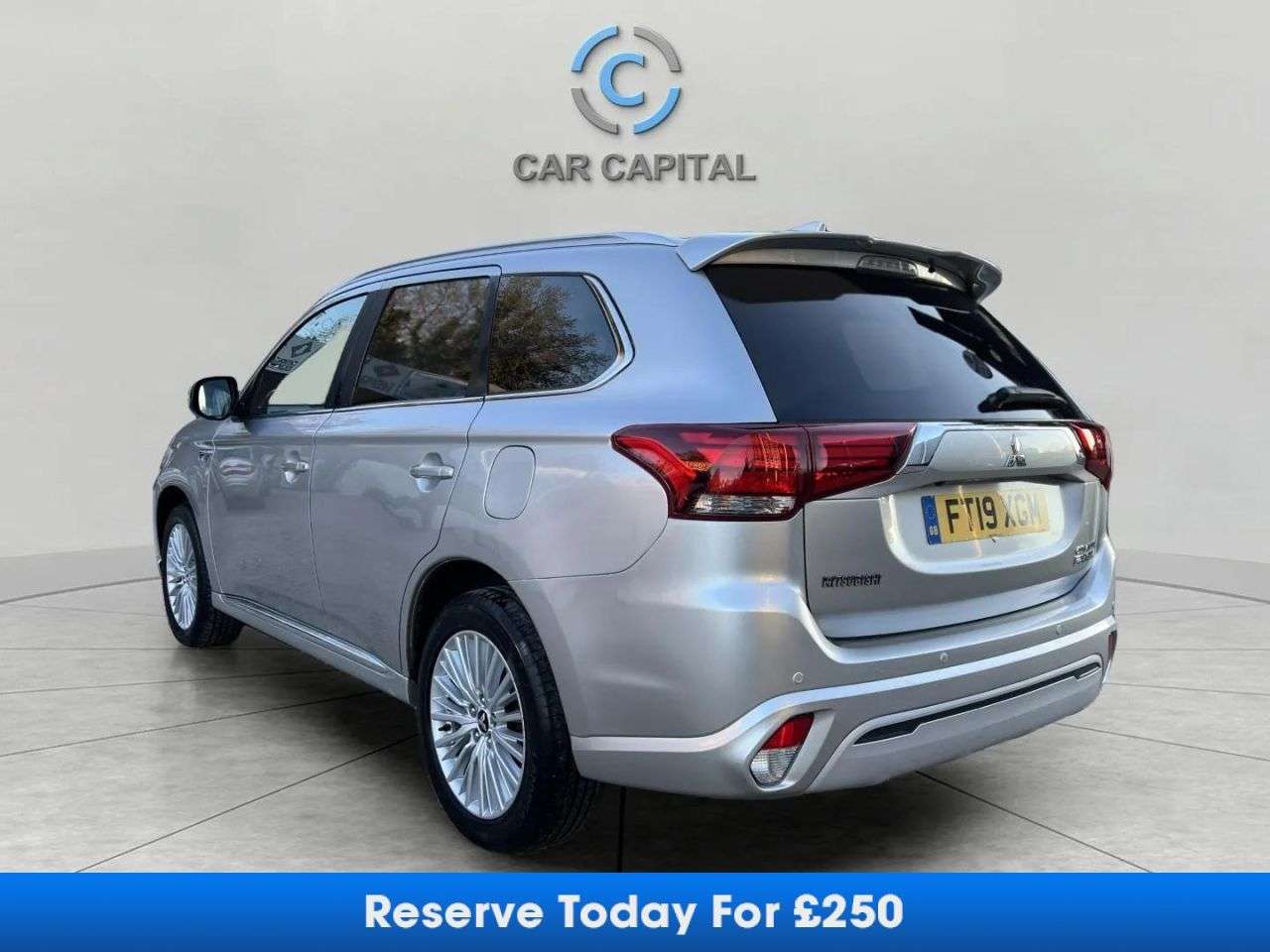 2019 MITSUBISHI OUTLANDER 2019 MITSUBISHI OUTLANDER