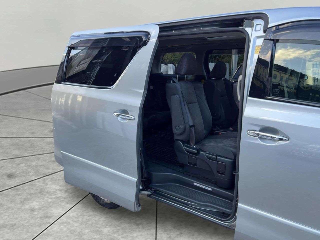 2012 TOYOTA ALPHARD 2012 TOYOTA ALPHARD