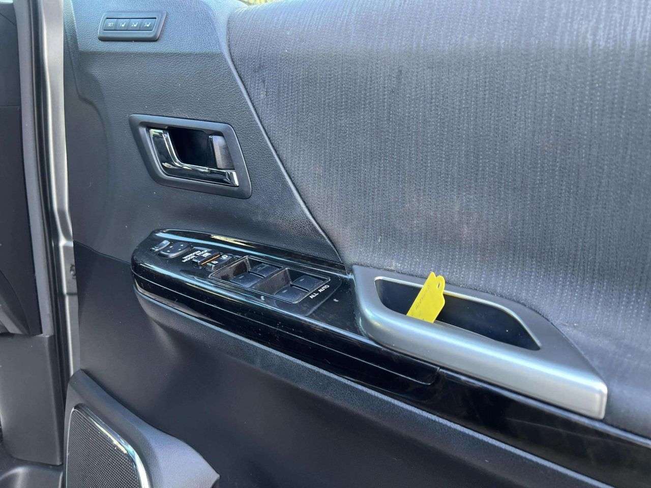 2012 TOYOTA ALPHARD 2012 TOYOTA ALPHARD