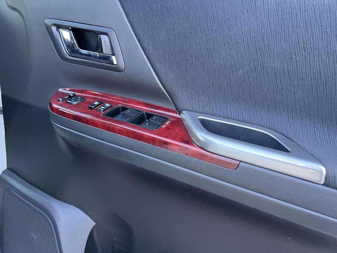 2010 TOYOTA VELLFIRE 2010 TOYOTA VELLFIRE