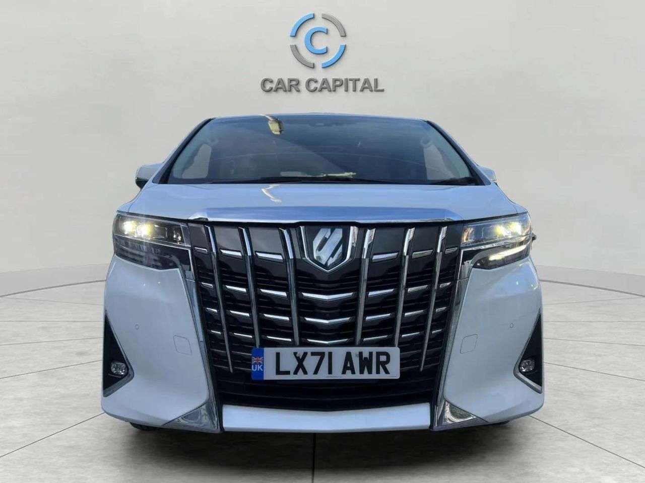 A 2021 TOYOTA ALPHARD 2.5 HYBRID VVTI AUTO 7 SEATS EXECUTIVE LOUNGE CARPLAY+WARRANTY+LOUNGE SEATS A 2021 TOYOTA ALPHARD 2.5 HYBRID VVTI AUTO 7 SEATS EXECUTIVE LOUNGE CARPLAY+WARRANTY+LOUNGE SEATS