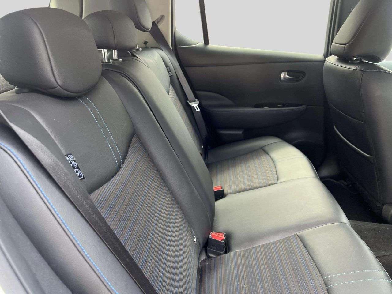 2022 NISSAN LEAF 2022 NISSAN LEAF