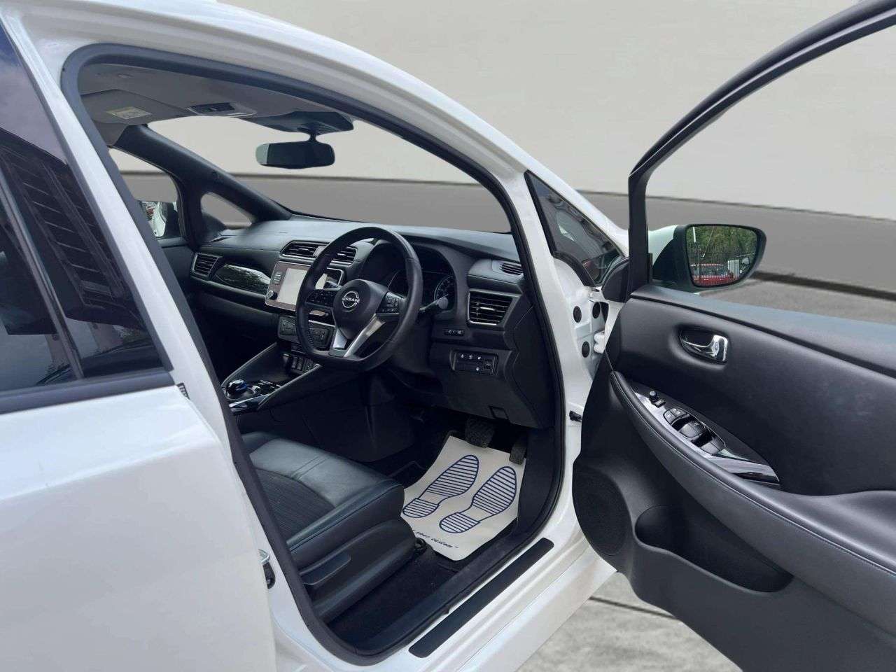 2022 NISSAN LEAF 2022 NISSAN LEAF