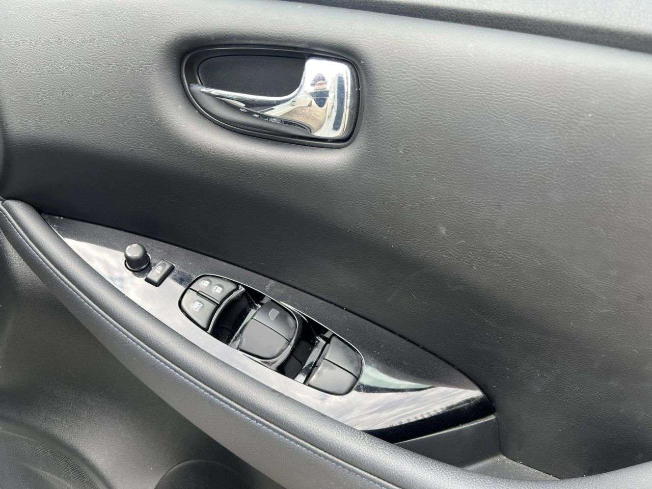 2022 NISSAN LEAF 2022 NISSAN LEAF