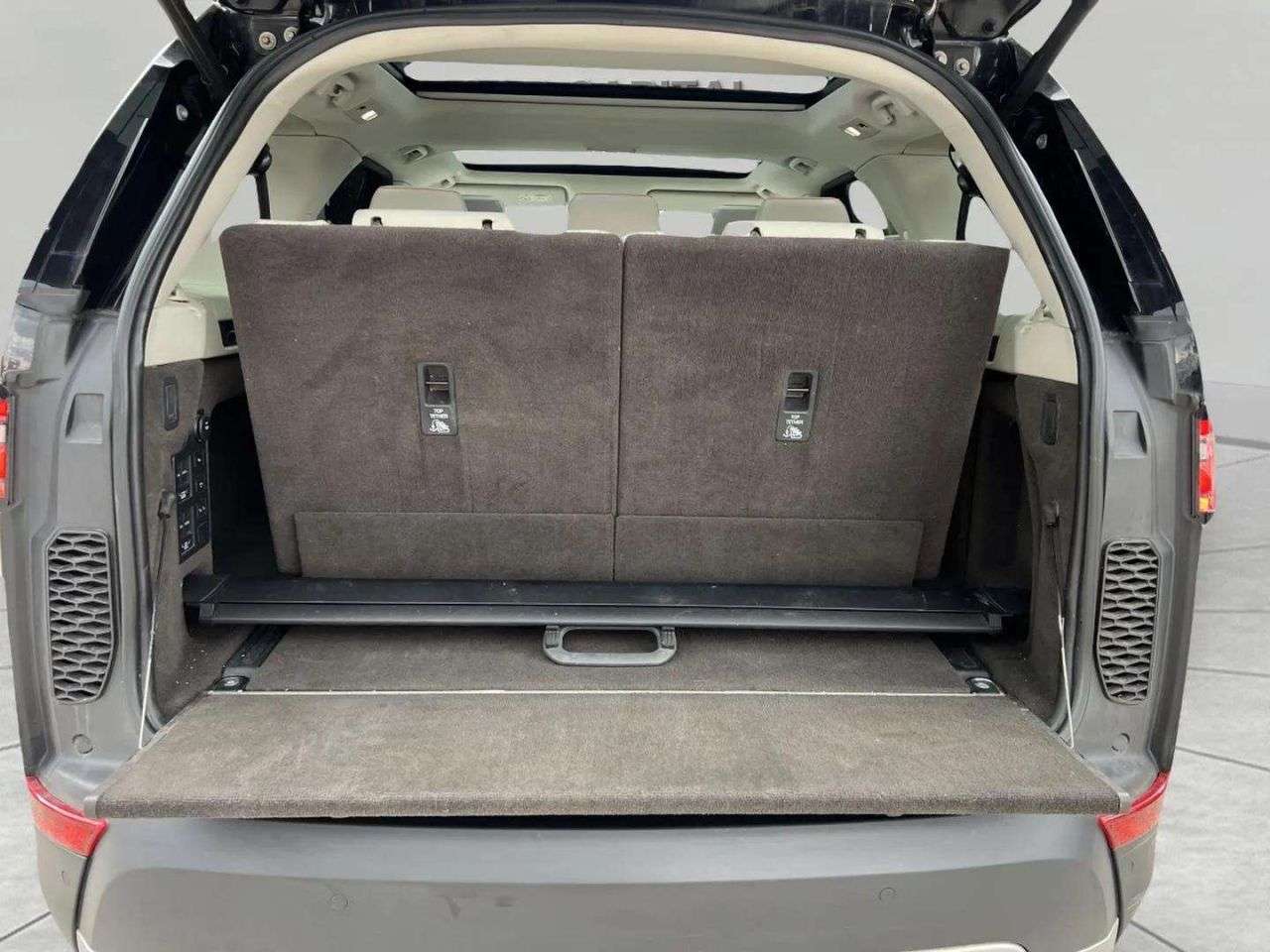 2017 LAND ROVER DISCOVERY 2017 LAND ROVER DISCOVERY