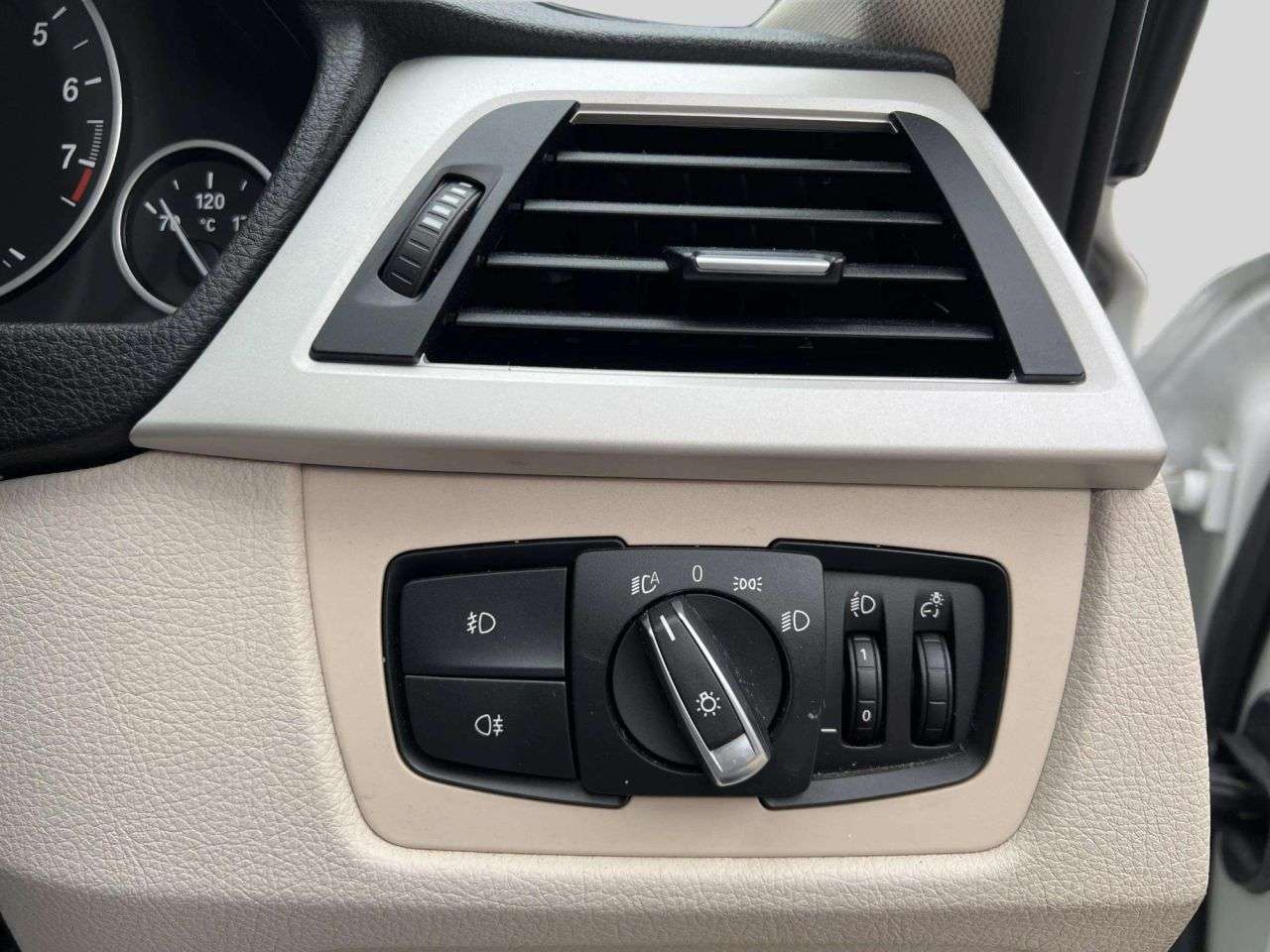 2018 BMW 3 SERIES 2018 BMW 3 SERIES