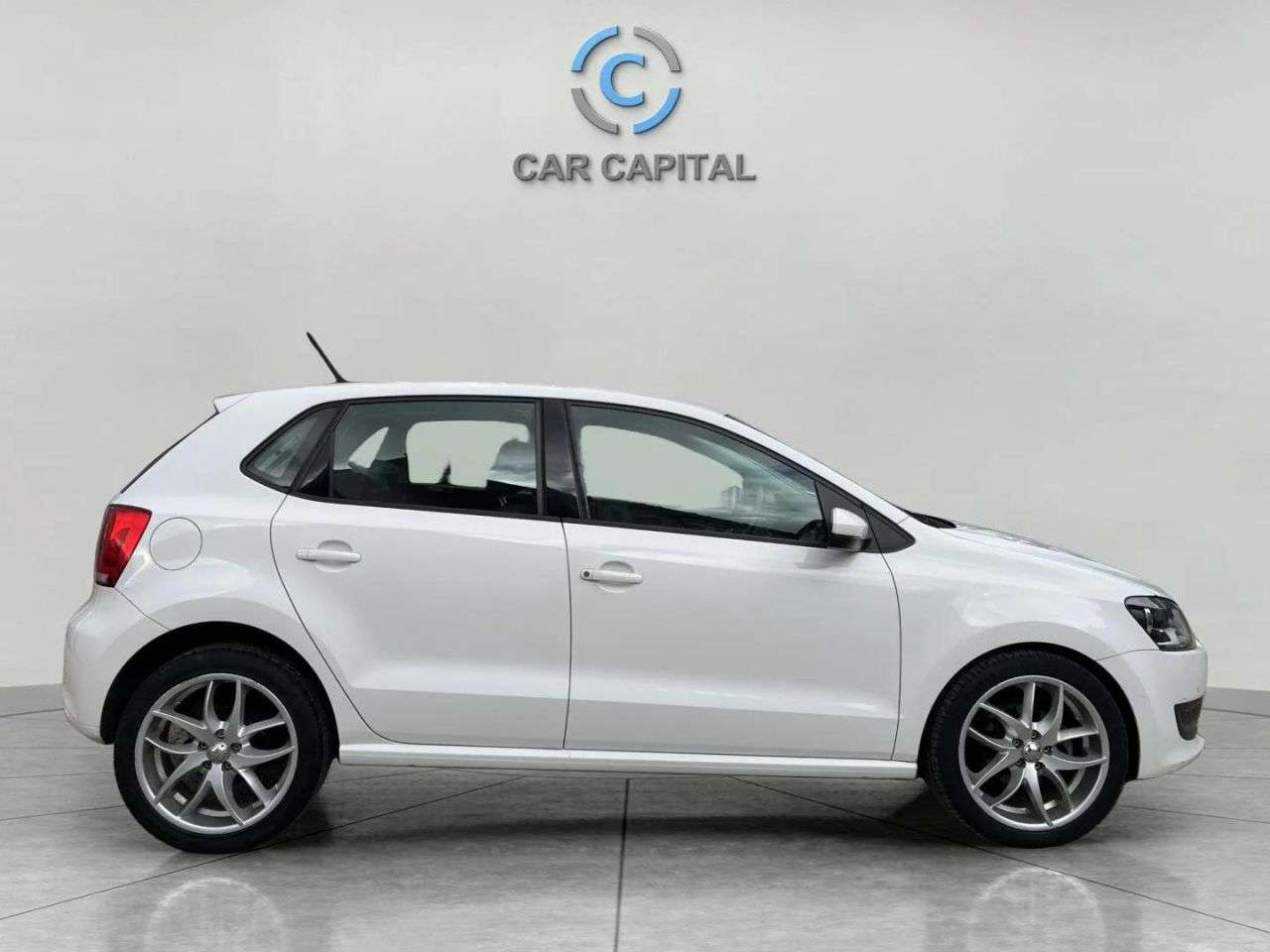 2013 VOLKSWAGEN POLO 2013 VOLKSWAGEN POLO