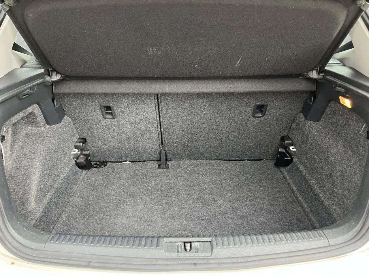 2013 VOLKSWAGEN POLO 2013 VOLKSWAGEN POLO