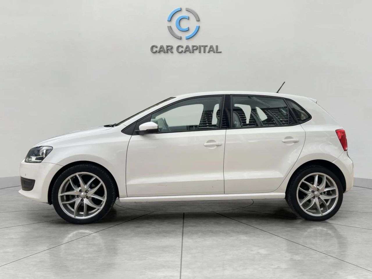 2013 VOLKSWAGEN POLO 2013 VOLKSWAGEN POLO