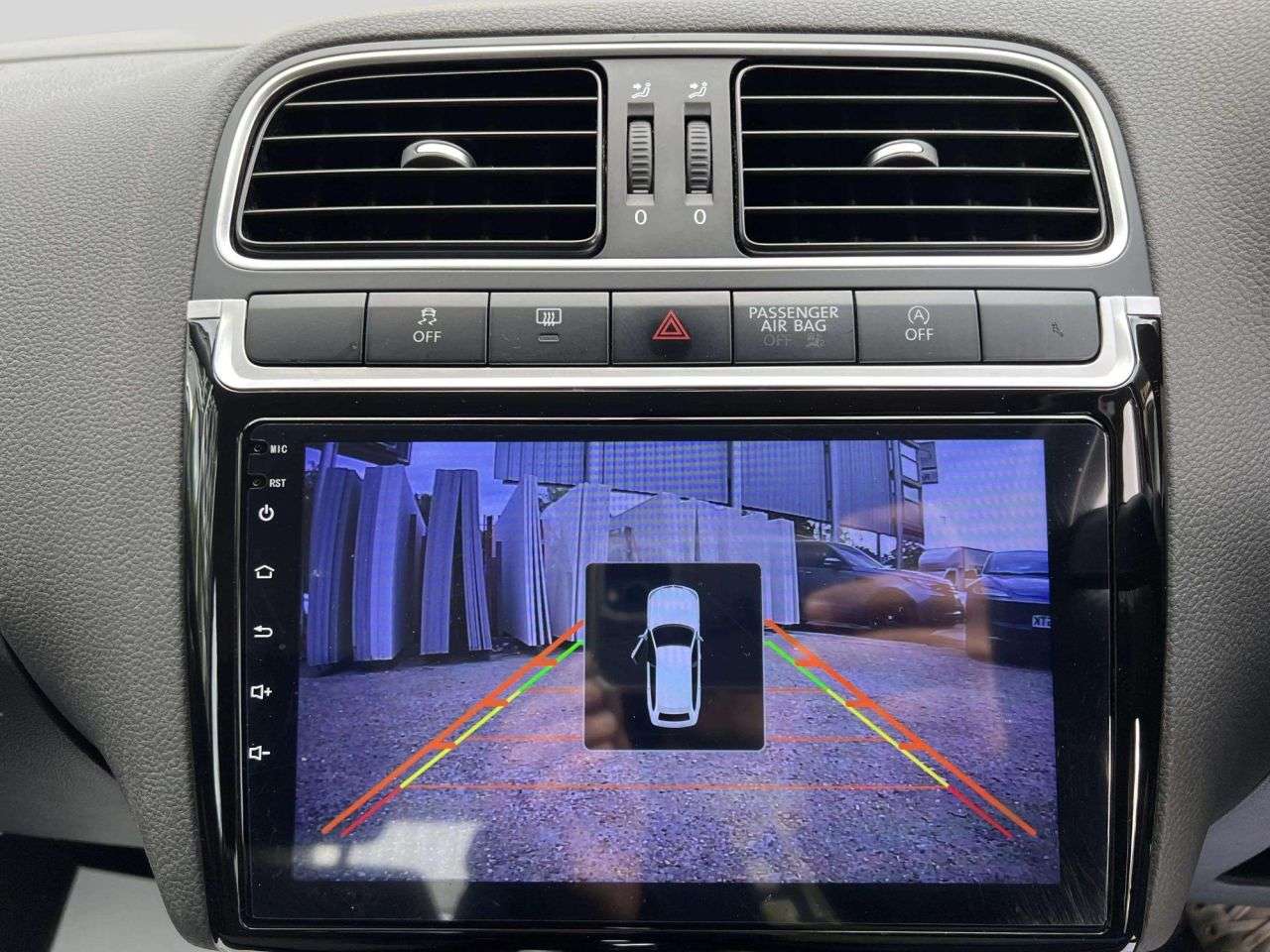 2013 VOLKSWAGEN POLO 2013 VOLKSWAGEN POLO