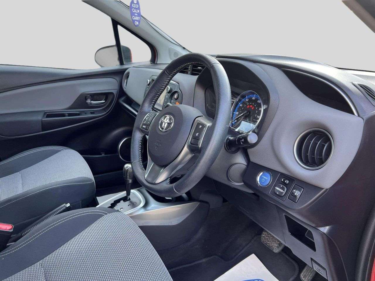 2015 TOYOTA YARIS 2015 TOYOTA YARIS